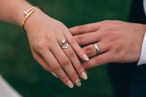 Shaped Wedding Bands London: A Stylish Match for Your Engagement Ring