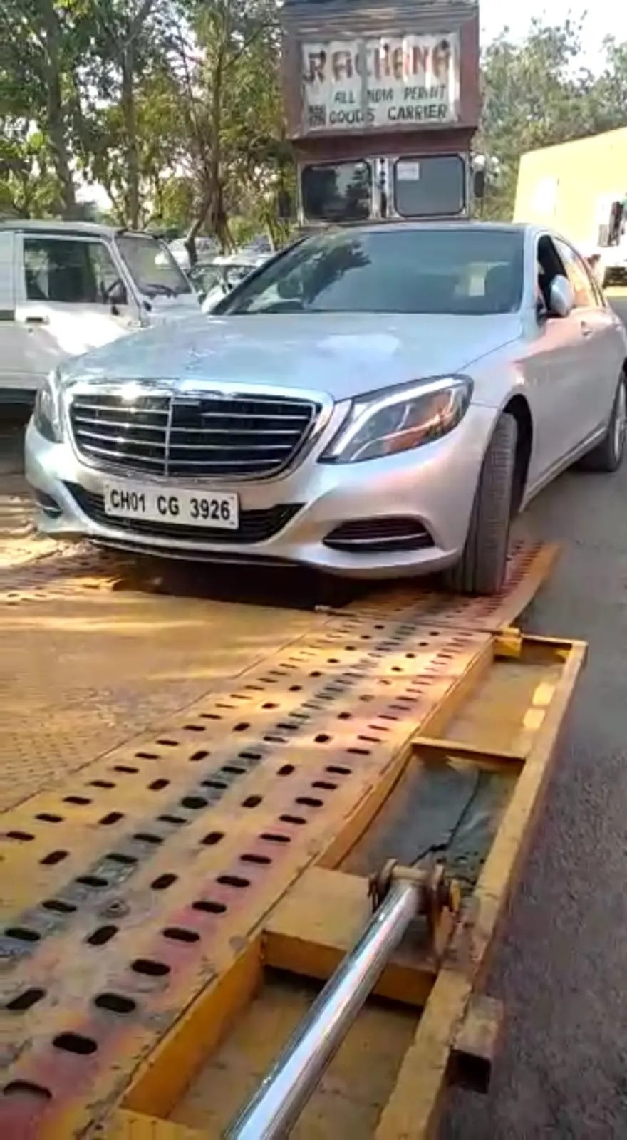 Car Transport Service from Hyderabad to Delhi – A Simple, Honest Guide