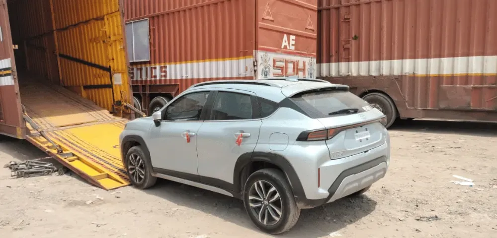 Car Transport Service from Hyderabad to Delhi – A Simple, Honest Guide