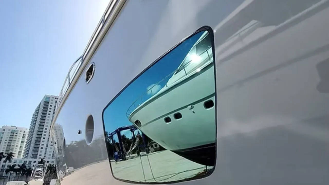 How Long Does It Take to Replace Boat Windows and What Should You Expect During the Process?
