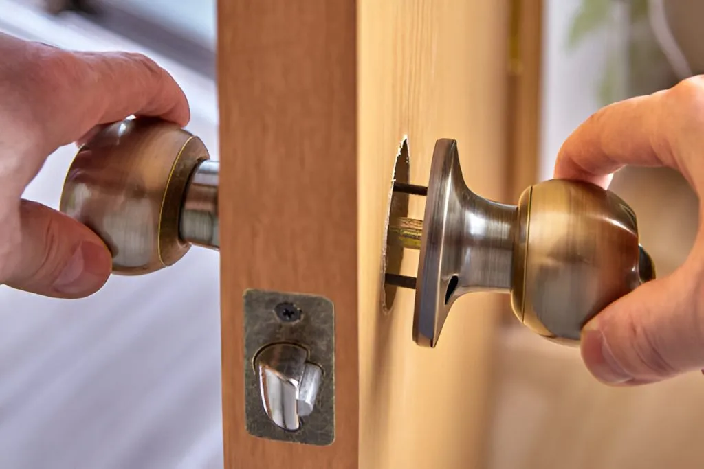 Emergency 24 Hour Locksmith – Secure and Fast Service in London