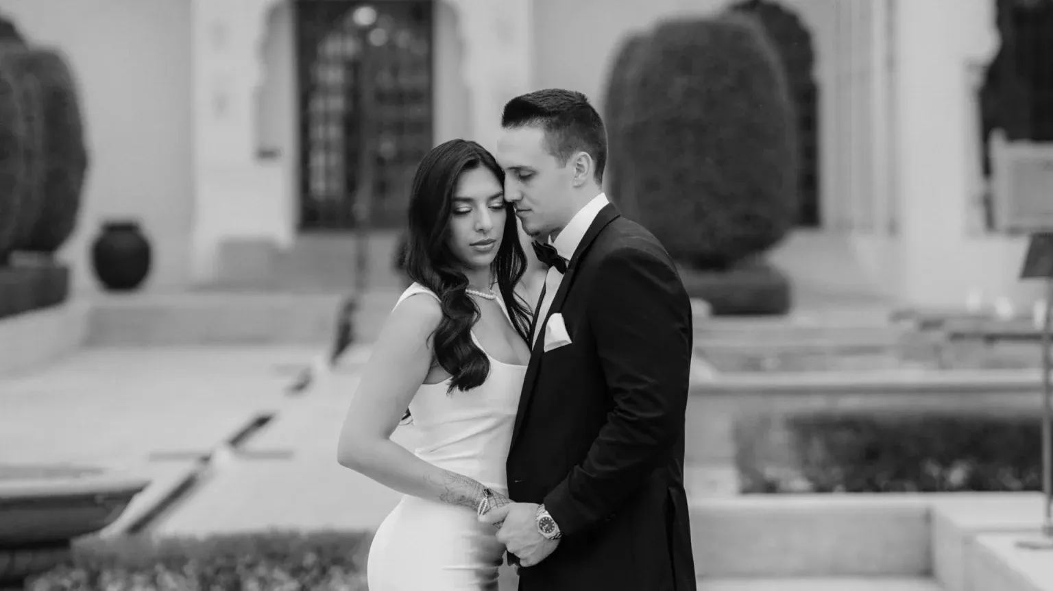 Candid vs Traditional Wedding Photography: What Chandigarh Couples Really Prefer