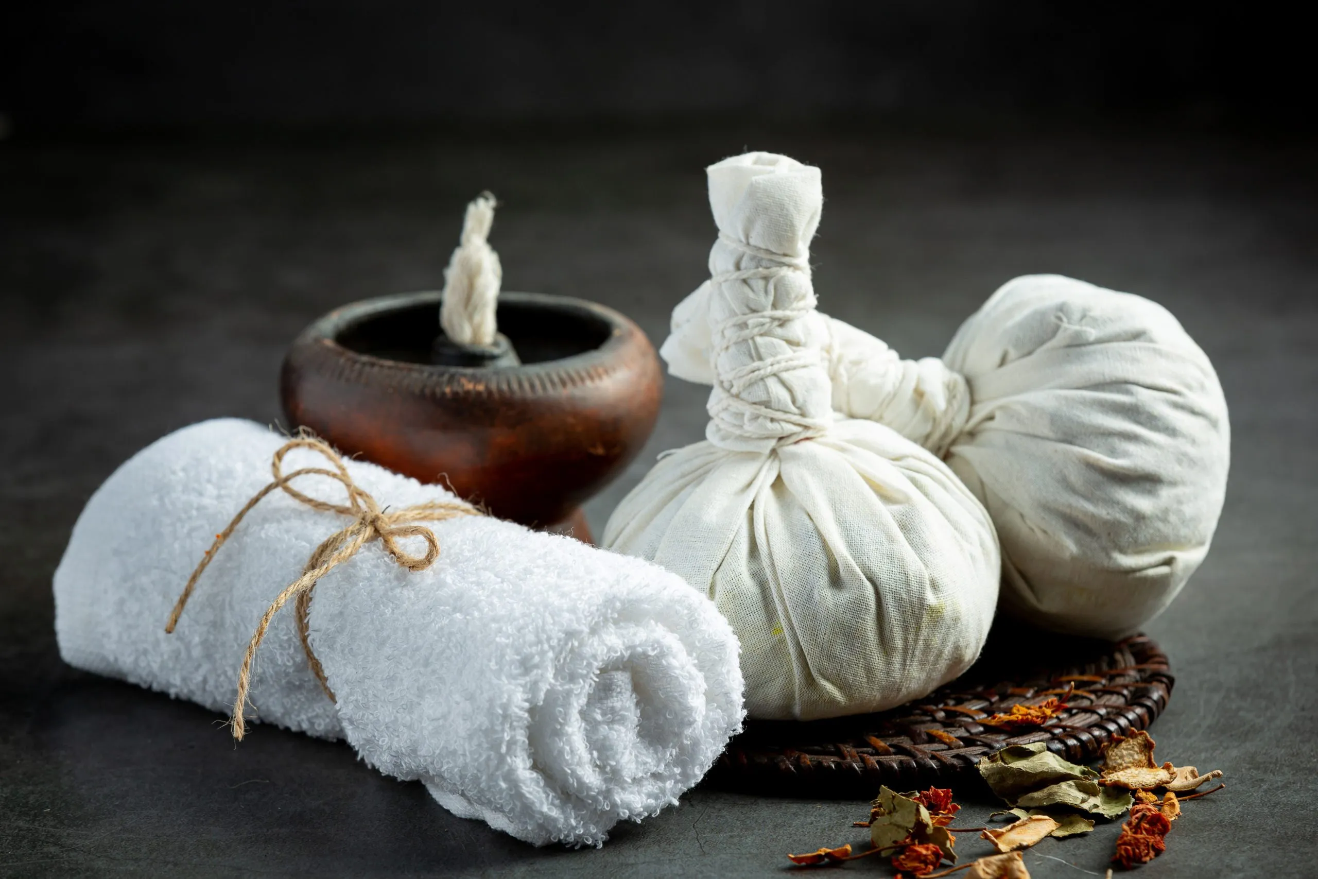 Ayurveda Treatment Secrets: Why Natural Oils Work Better Than Lotions