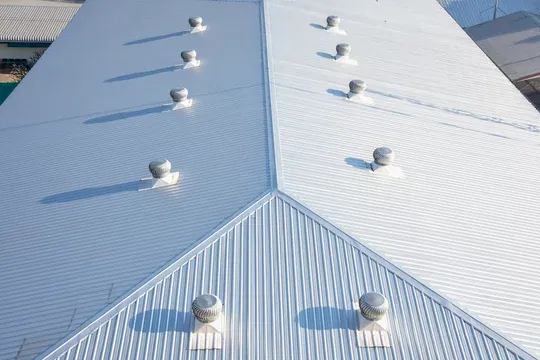 Best Commercial Roofing Materials for Long-Term Durability