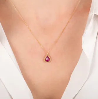 How to Choose the Perfect Ruby Jewelry for Your Style