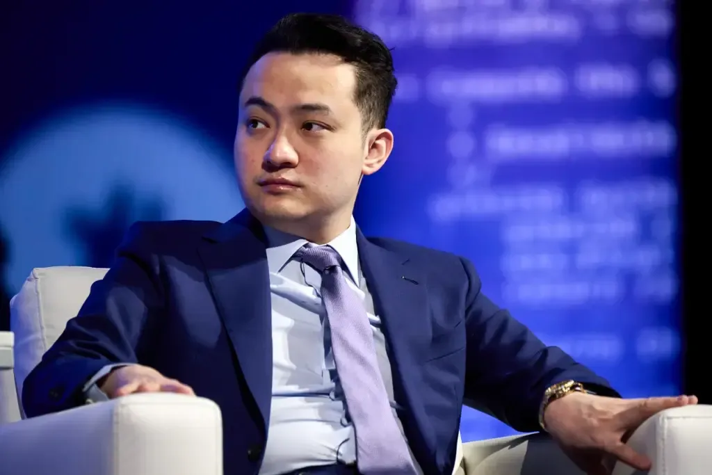 Trump-Linked Crypto Firm World Liberty Sued by Billionaire Sun Over Alleged Token Freeze and Governance Control