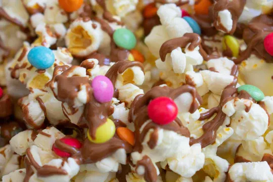 Cosy Night-In Gifts: Gourmet Popcorn Ideas for Couples & Families