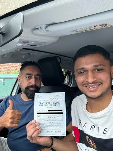 Pass Your Driving Test with Top rated Driving Instructor East London