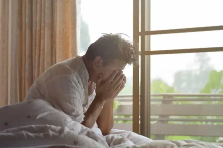 What Does Wake Up in a Dream Mean? Spiritual Insights & Symbolism