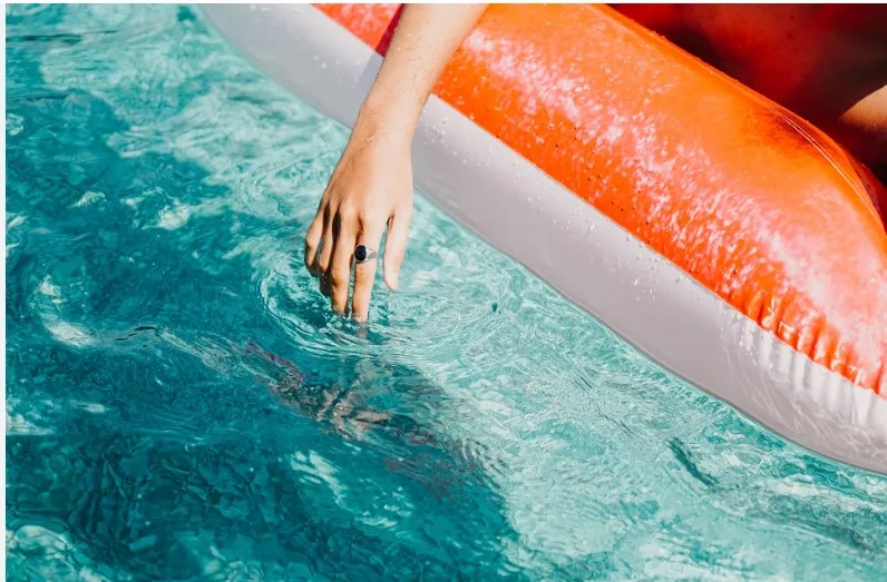 The Guide to the Best Pool Heat Pump Brisbane Options for Year-Round Swimming