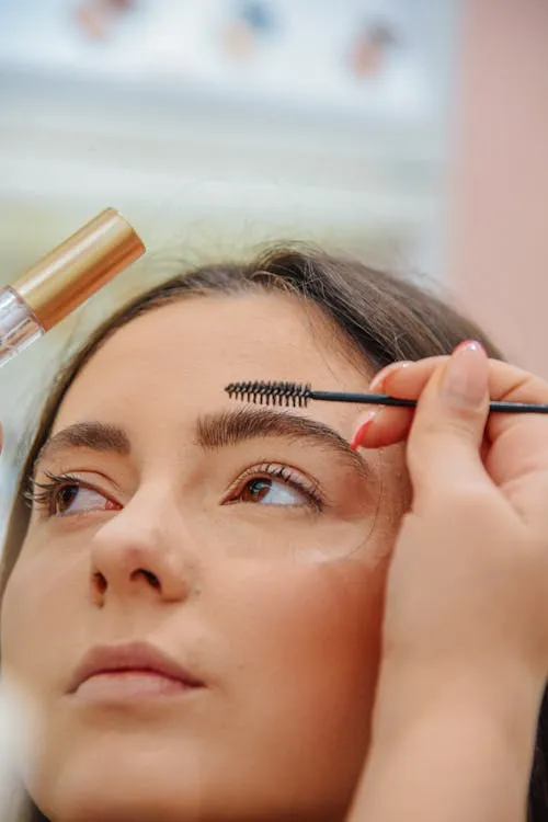 What Is Brow Tinting and Does It Really Replace Daily Makeup?
