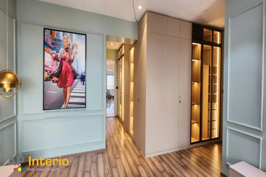 Which Type of Modular Wardrobe Is Best for Small Flats in Viman Nagar?