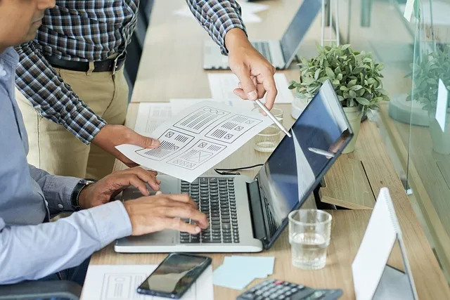 How Small Businesses Can Build a Strong Online Presence Without a Big Budget