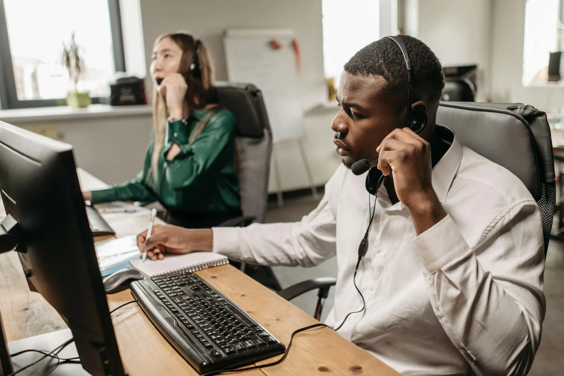 How HVAC Answering Services Reduce Missed Revenue
