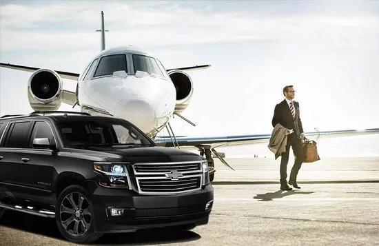 How Modern Chauffeur Services Are Redefining Luxury Airport Travel in 2026