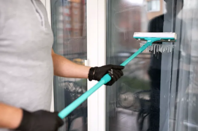 Advantages of Using Water Fed Window Cleaning Poles