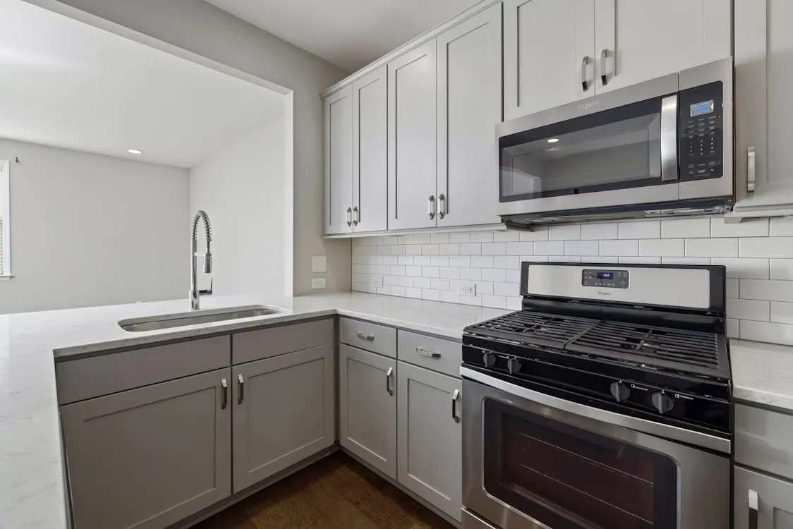 Transform Your Home with Modern Kitchen Renovation Ideas