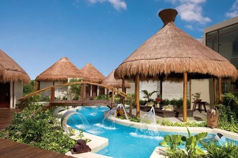 Dreams Cancun Wedding: Plan Your Perfect Celebration with a Wedding Planner in Cancun