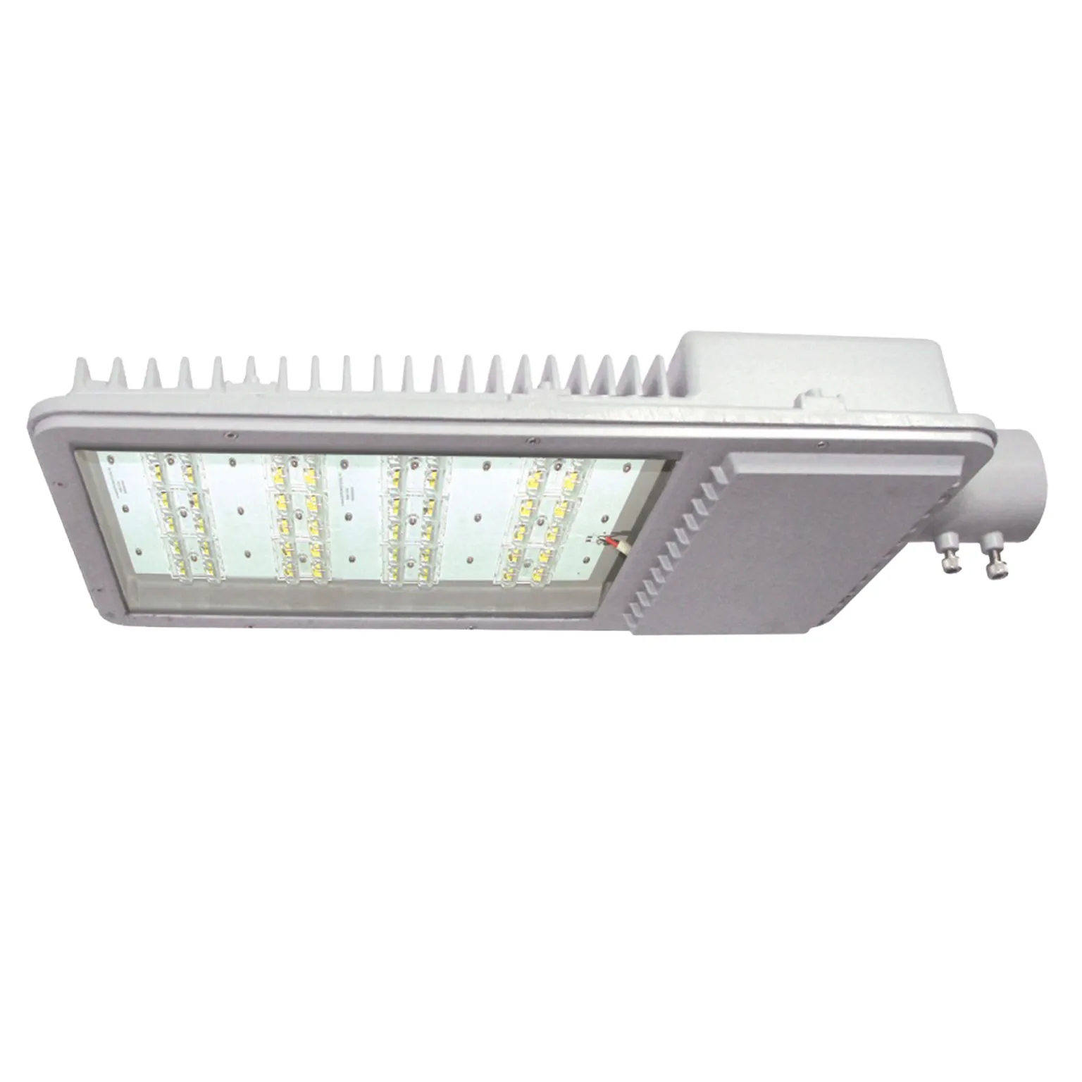 How LED Street Lights Improve Nighttime Traffic Management