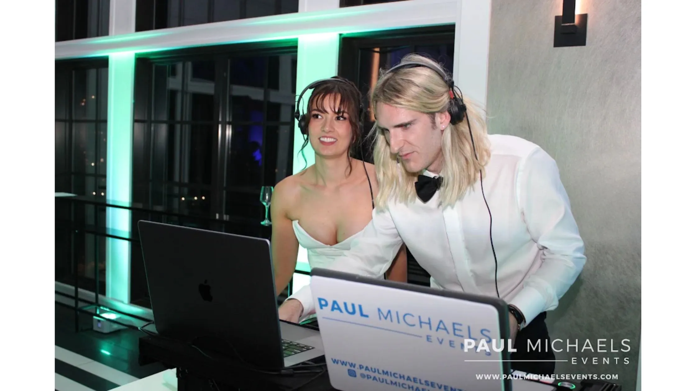 Why Do Top Companies Prefer a DJ for Corporate Events for Networking and Gala Nights?