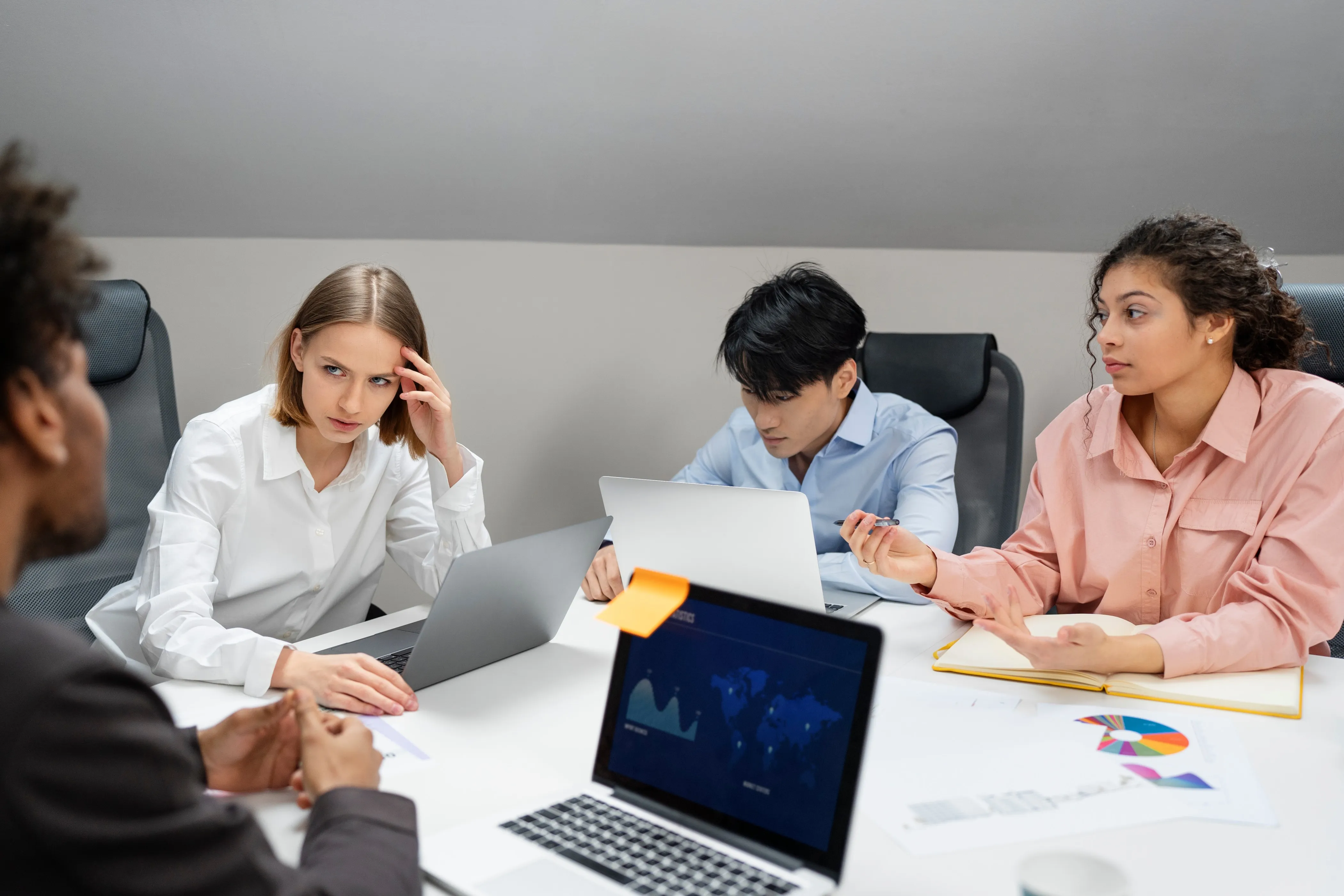 Fix Email Problems Quickly with a GoDaddy to Microsoft 365 Migration Guide