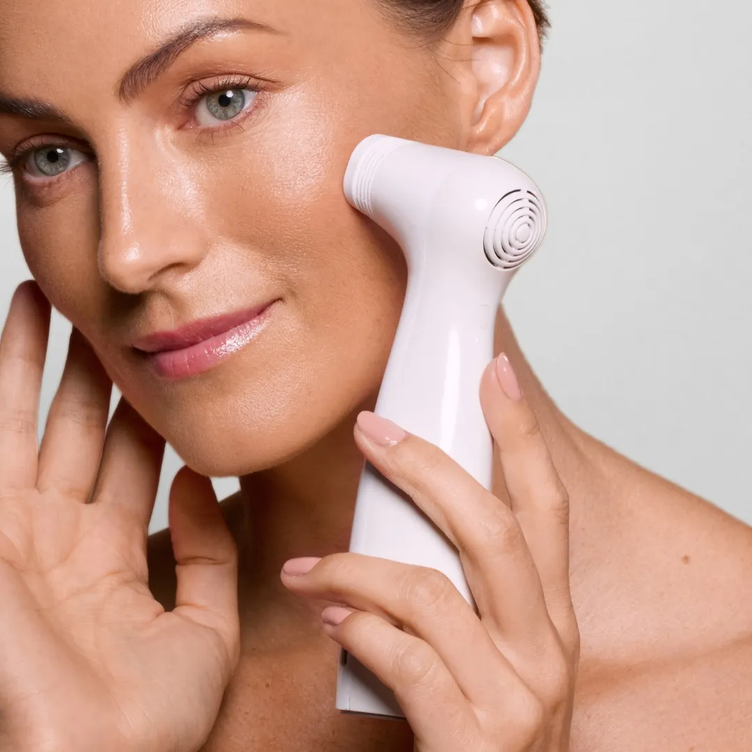 Let’s Talk Lasers: What Is an At-Home Non-Fractional Laser?
