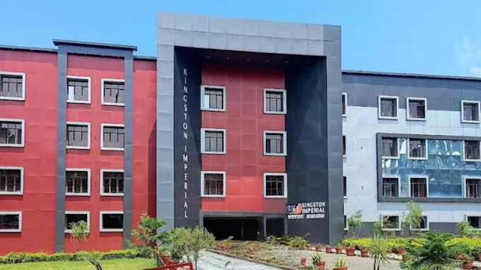 Build a Rewarding Career with the Best Pharmacy Course in Uttarakhand