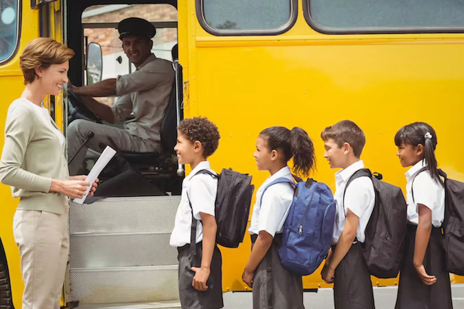 Tips to Find Coach Hire for School Trips Near Me Quickly and Safely