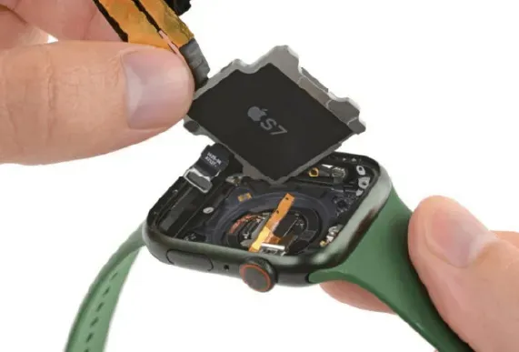 Apple Watch Repair Dubai Cost Time and What to Expect