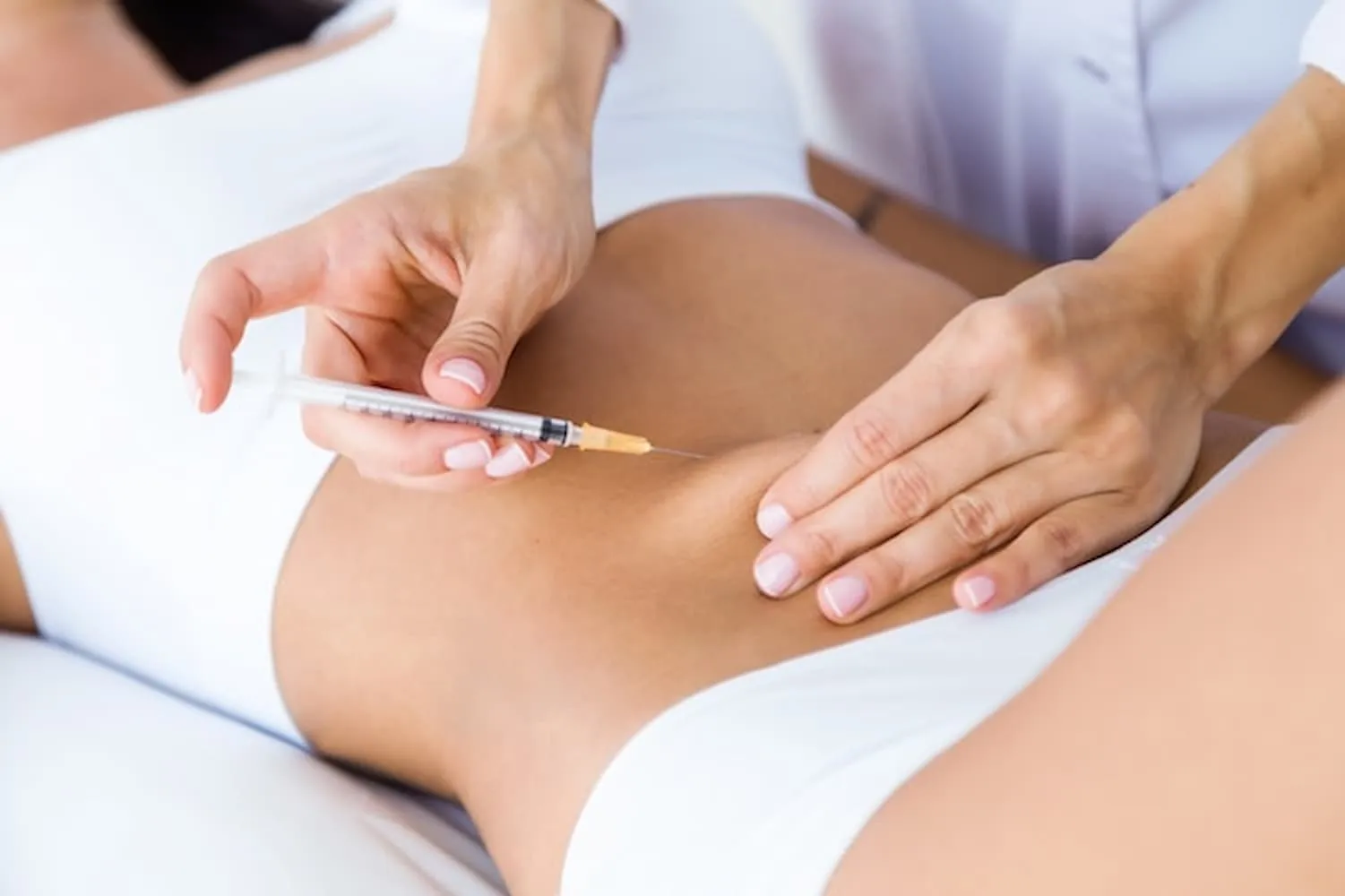 Benefits of Fat Dissolving Treatments in Leeds Clinics