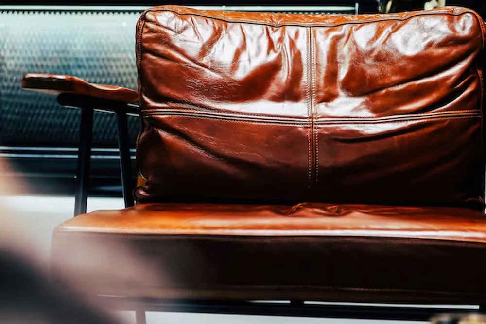 Designing the Perfect Custom Made Leather Sofa for Your Home