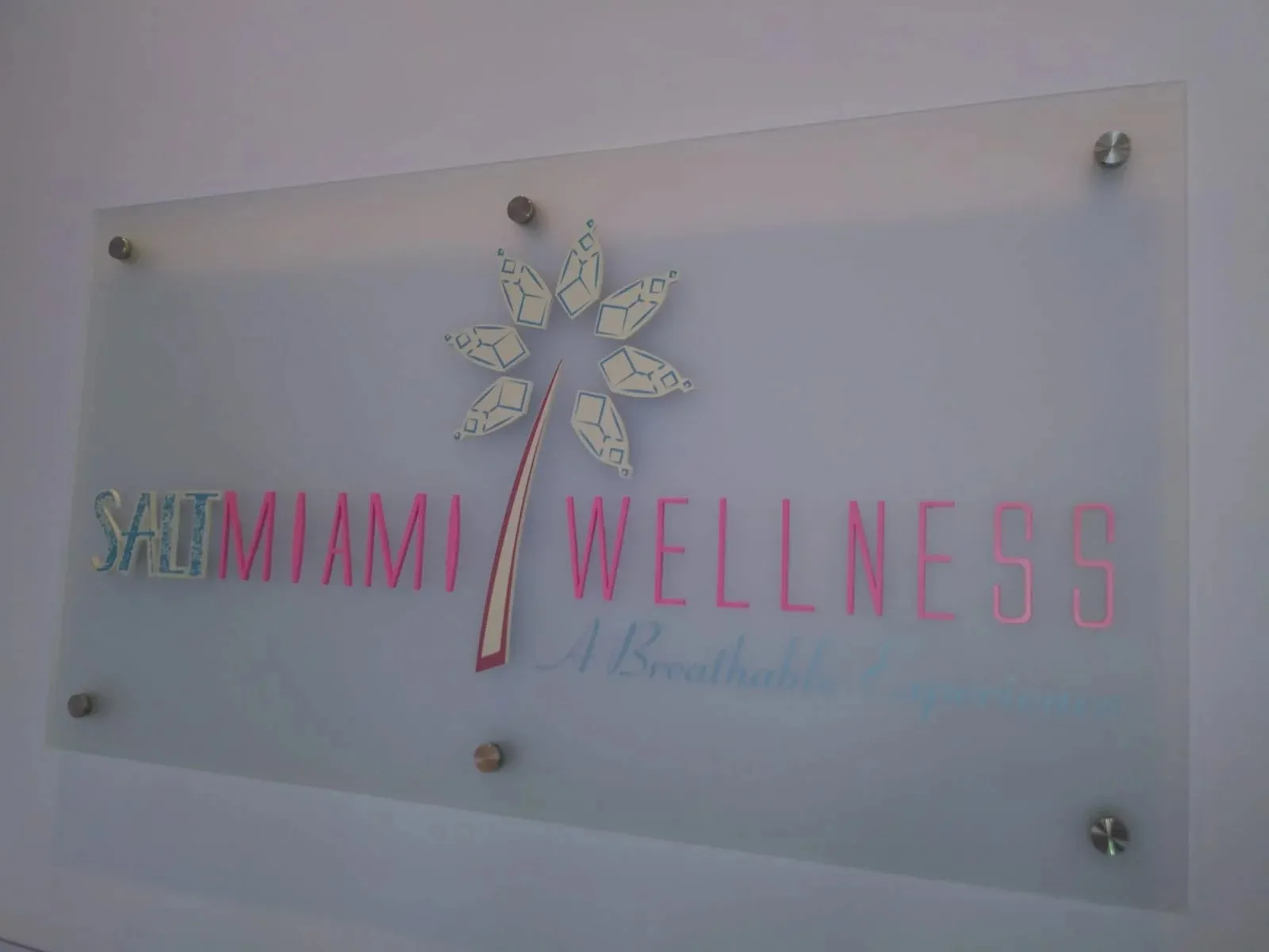Upgrade Your Interior Branding with Acrylic Signs in Miami