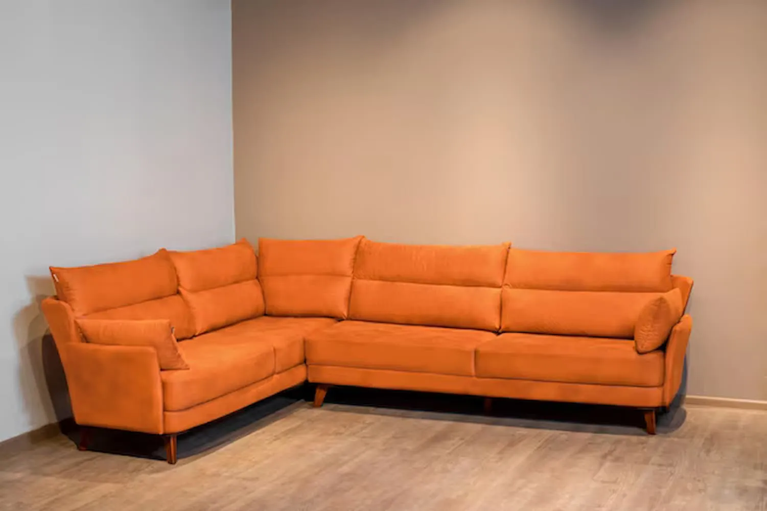 Upgrade Your Living Room with a Bespoke Leather Corner Sofa