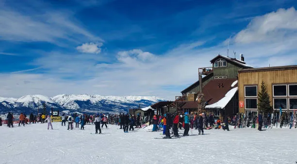 Top Ski Resorts Near Evergreen for the Perfect Colorado Winter Escape