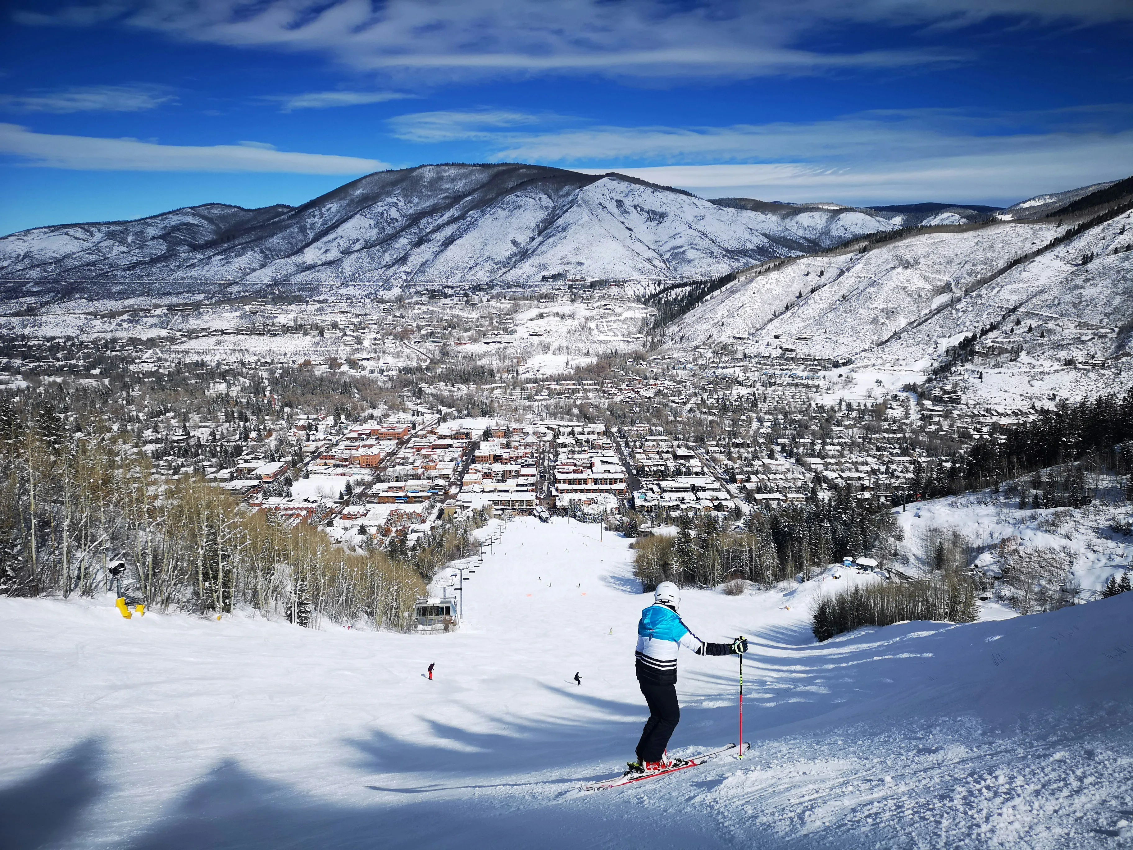 Top Ski Resorts Near Evergreen for the Perfect Colorado Winter Escape