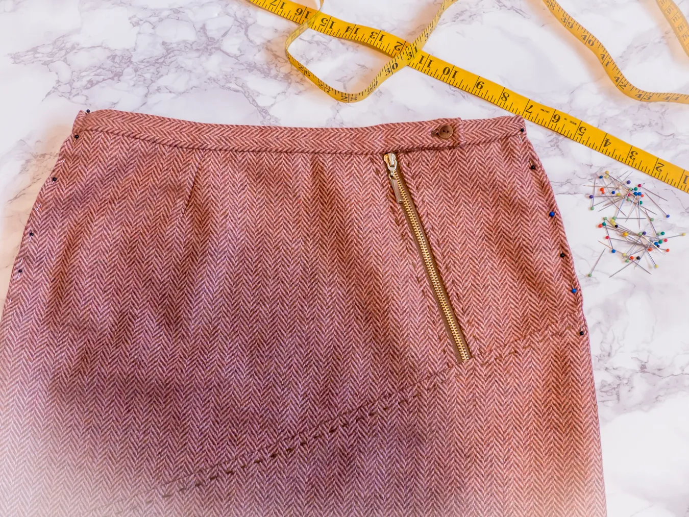 Skirts Waist Tightening In Dip| Easy Alteration for a Better Fit