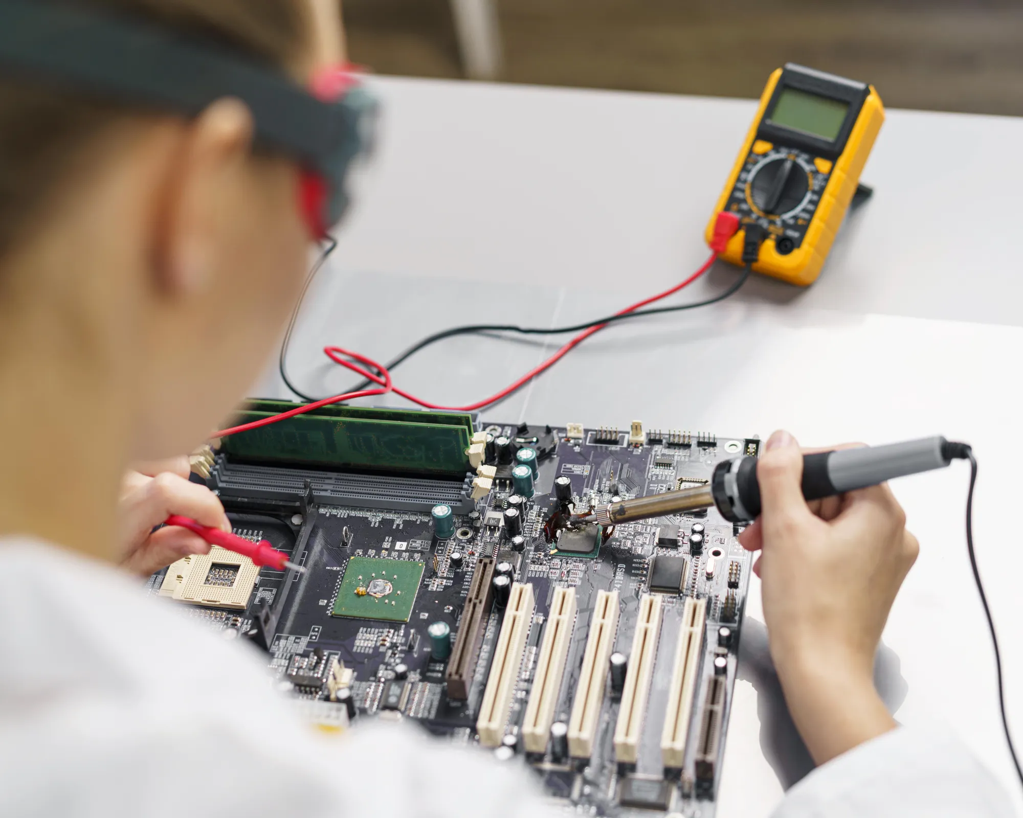 Why Electronics Design & Renewable Energy Battery Storage Systems Repair Matter?