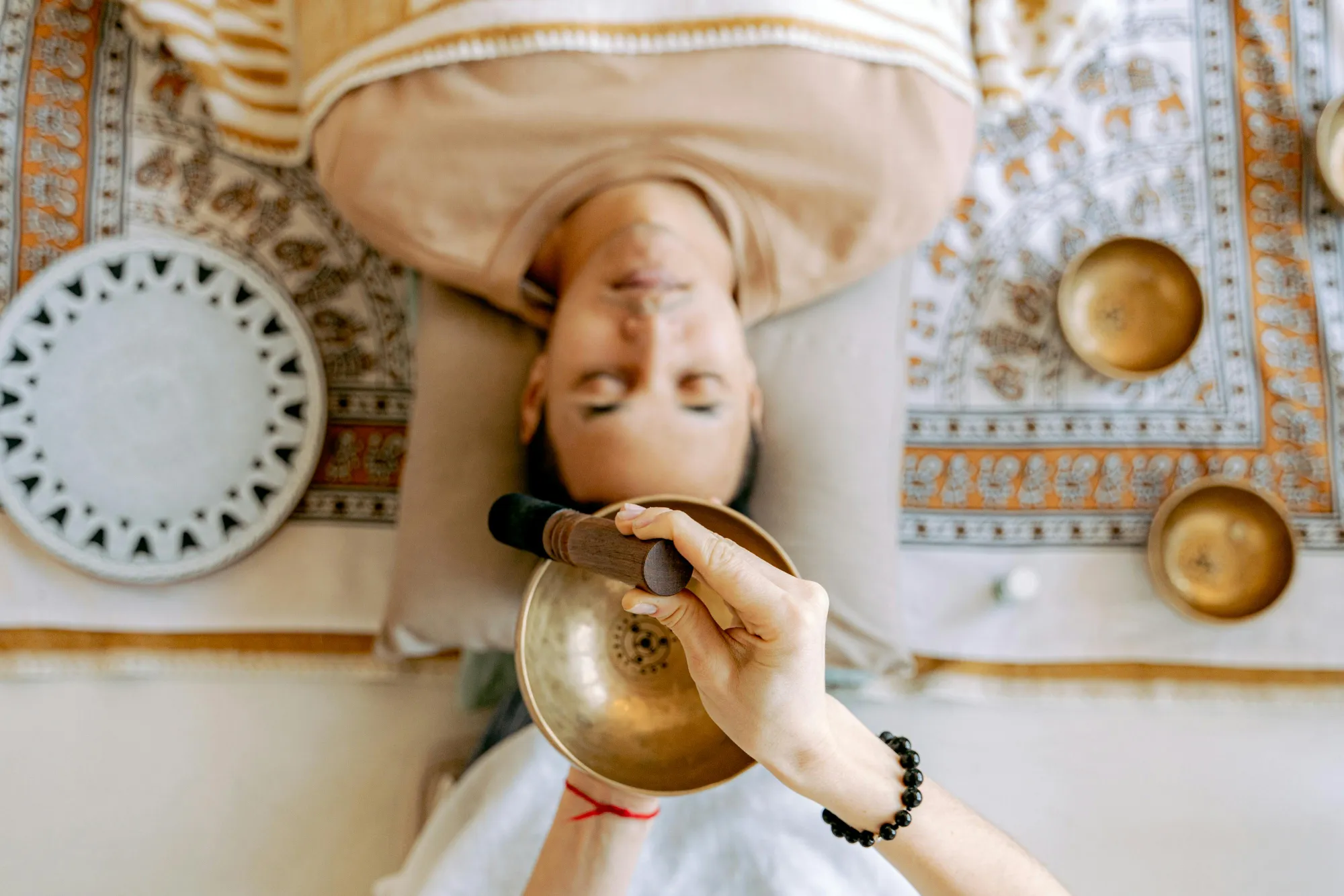 Why Sound Healing Teacher Training Is Growing in Popularity