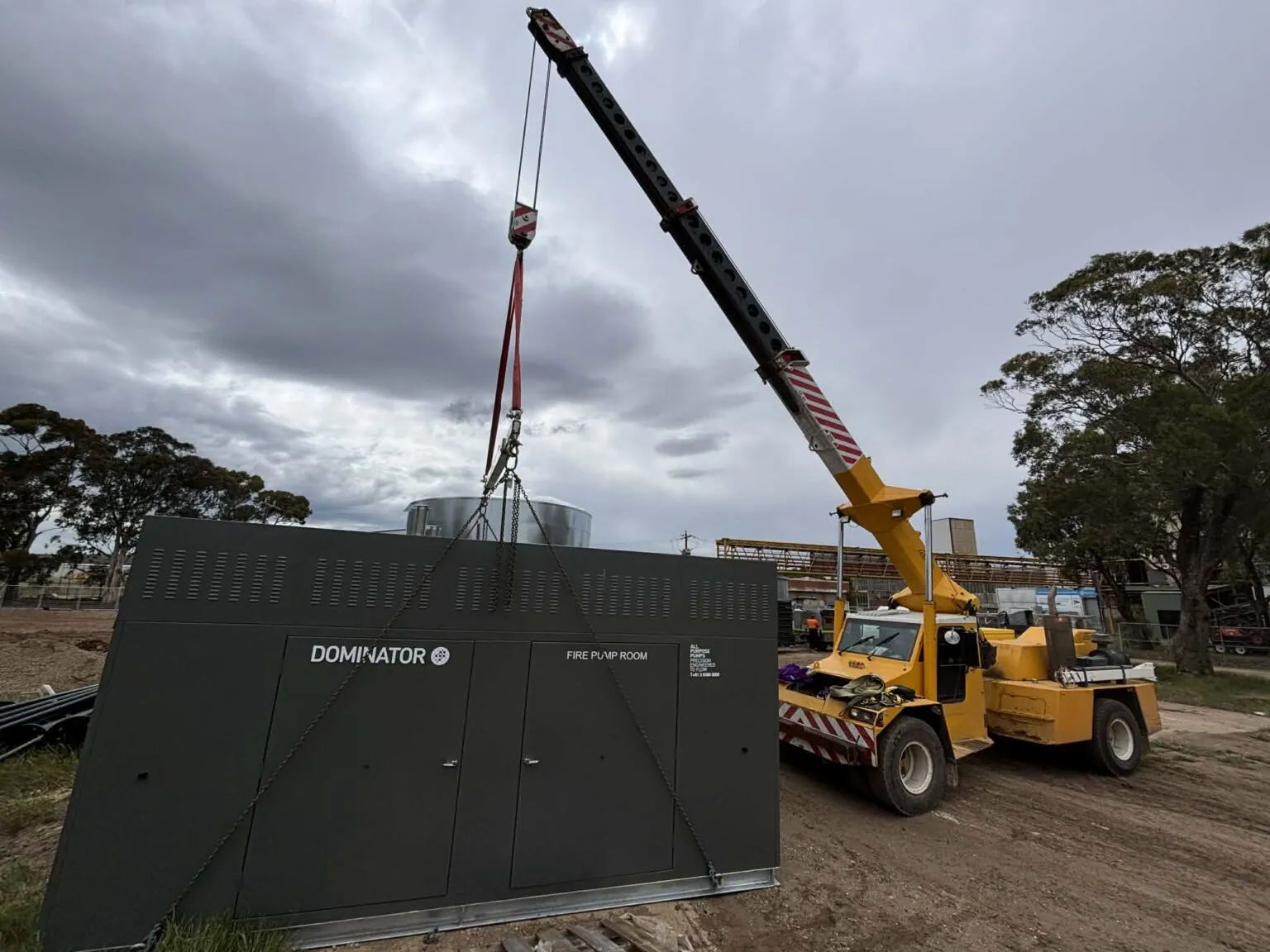 Which Crane Do You Need? Mobile, Crawler or Franna Hire in Melbourne