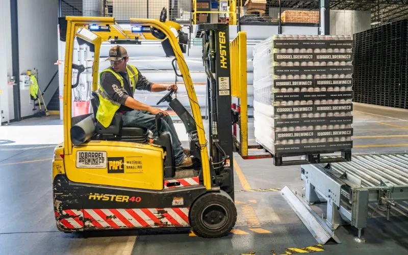 Top 7 Forklift Safety Cage Mistakes That Lead to Serious Height Incidents