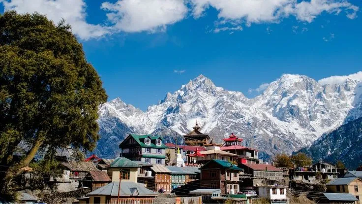 Manali Travel Guide 2026: Best Season to Visit & Exclusive TripLodgeUniverse Packages