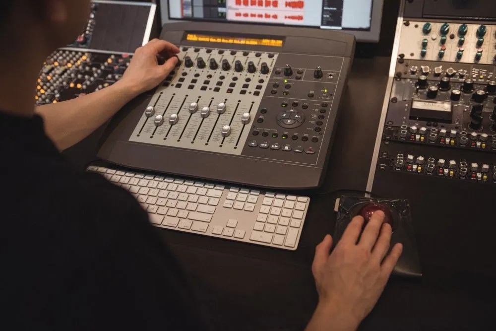 Understanding the Basics of Audio Editing for Beginners