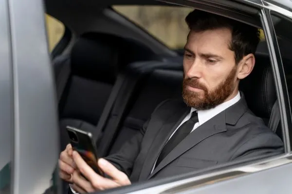 Why Choose a Professional Torquay Taxi Service for Your Daily Travel Needs?