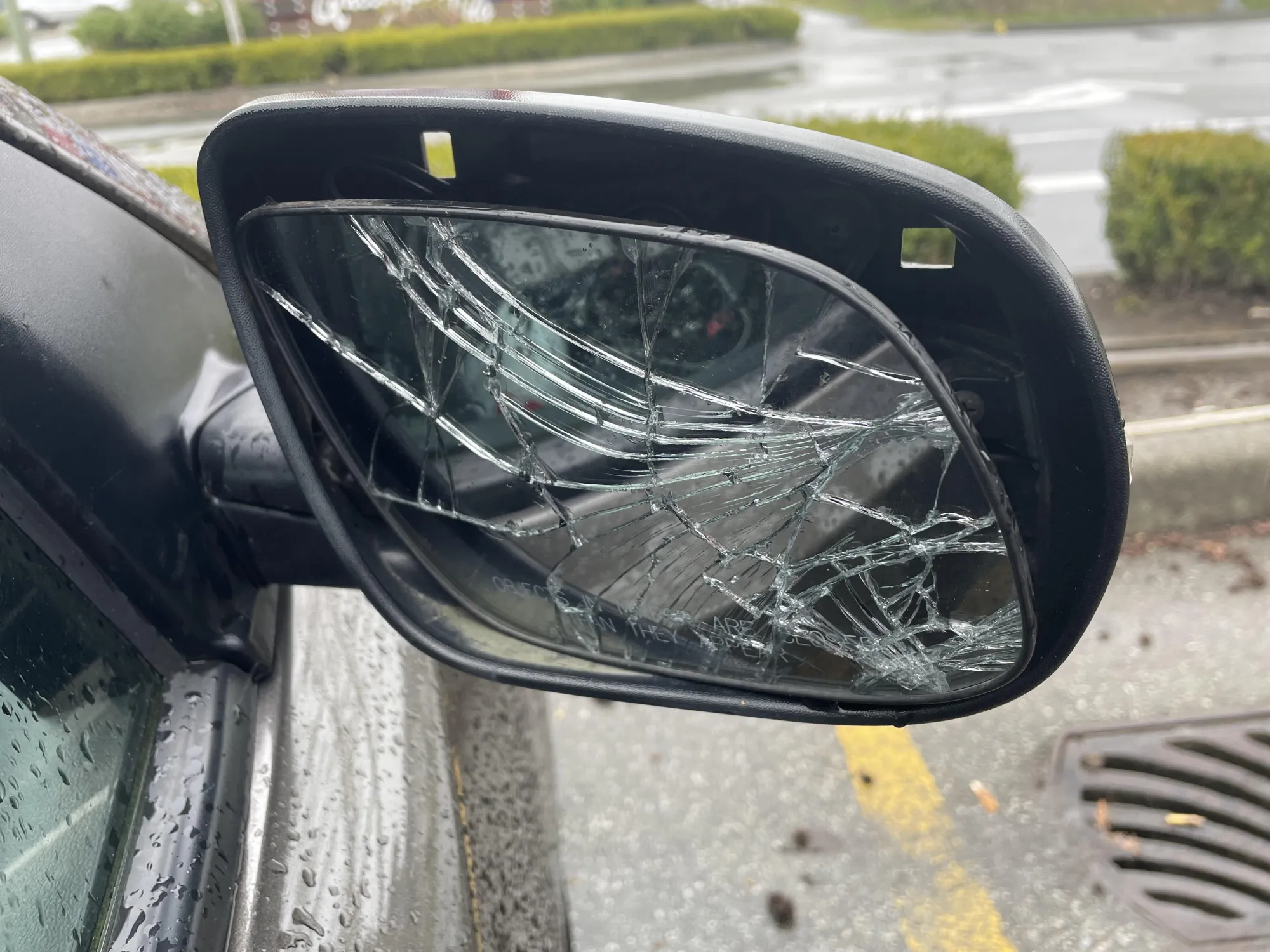 What Are the Most Common Causes of Damage Leading to Car Mirror Replacement in Lynn?