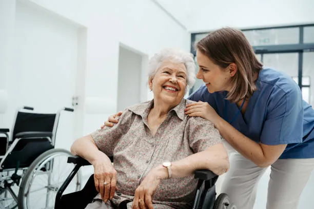 Compassionate & Reliable Elderly Home Care in Dubai for Your Loved Ones
