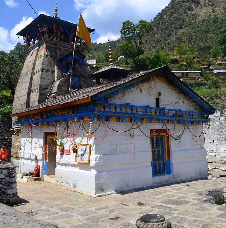 Plan Your Stay: Marriage Accommodation in Triyuginarayan Temple From Sonprayag to Sacred Vows
