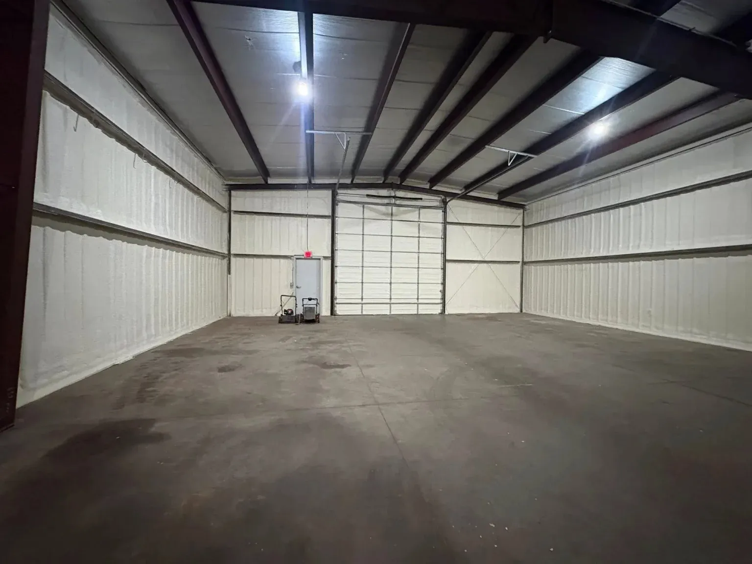How Insulation Impacts Energy Loss in Large-Scale Commercial Spaces in West Bend, WI