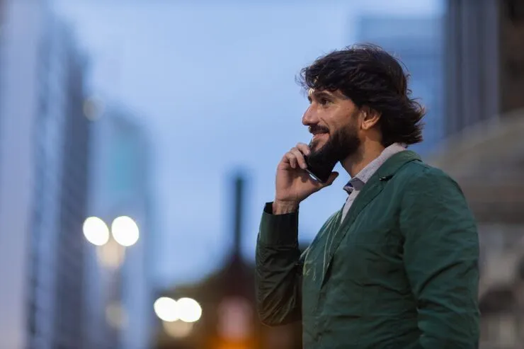 The Benefits of the Lifeline Phone Program for Low-Income Households