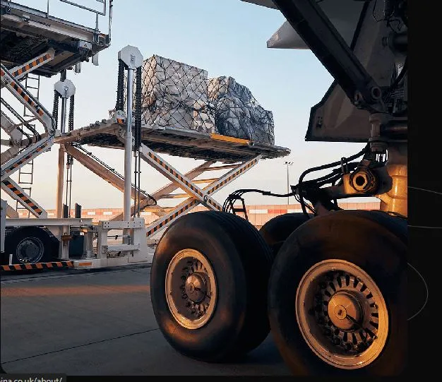 Why Businesses Choose an On Board Courier in Europe for Urgent Deliveries
