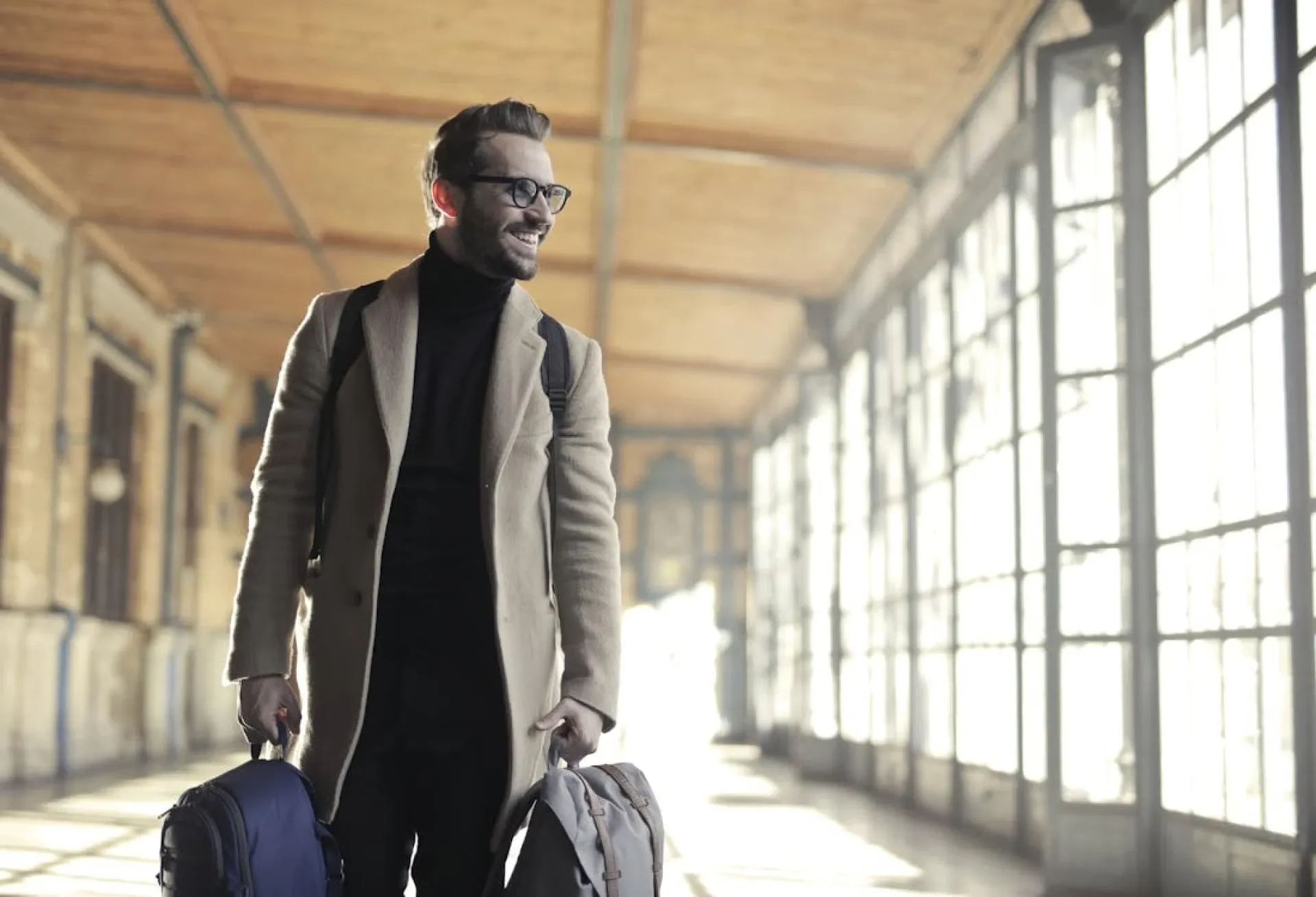 Cash Back vs. Travel Reward: Which Credit Card is Right for You?